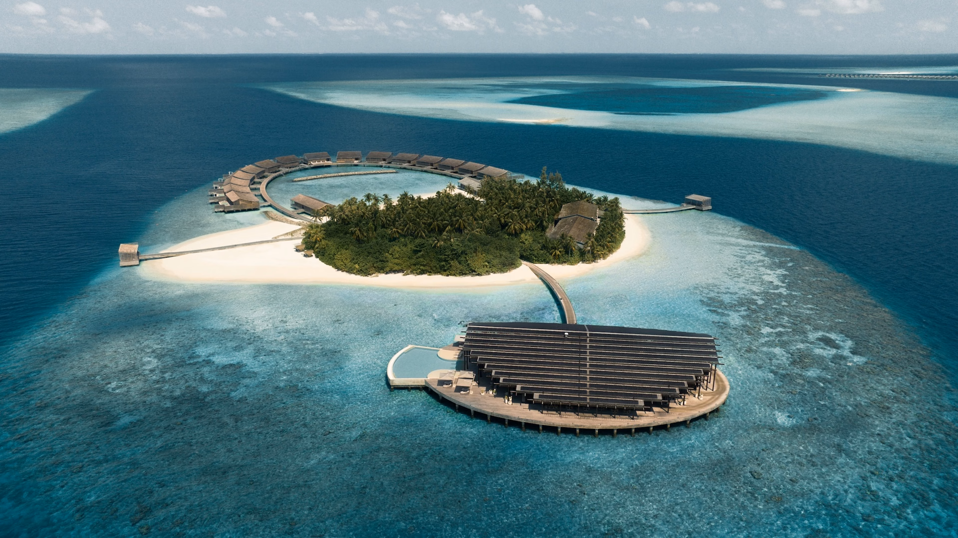 Private seaplane terminal